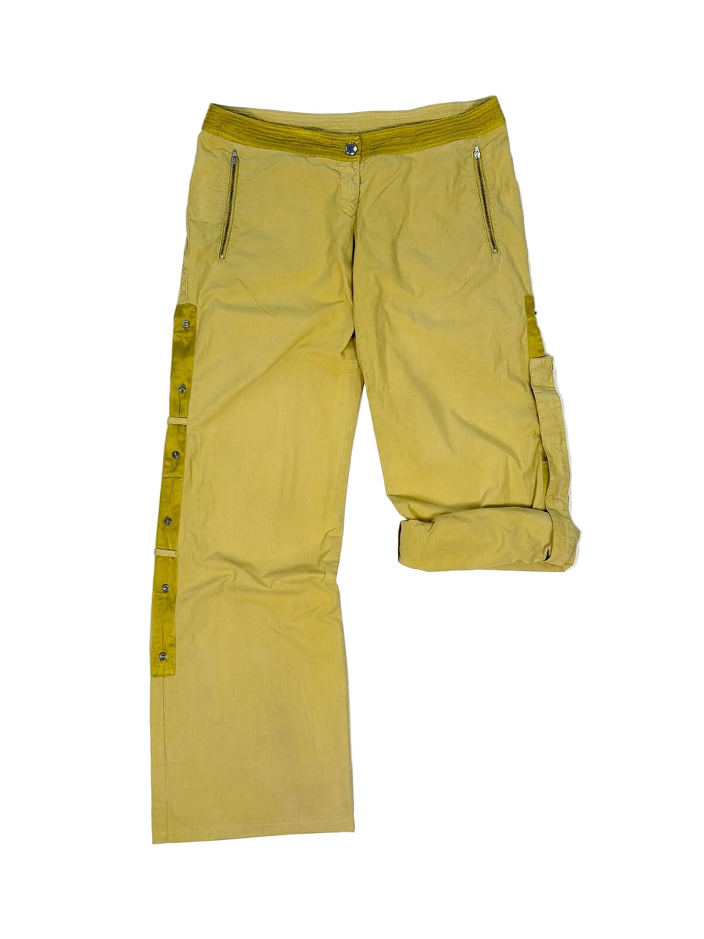 Versatile pants with roll-up legs